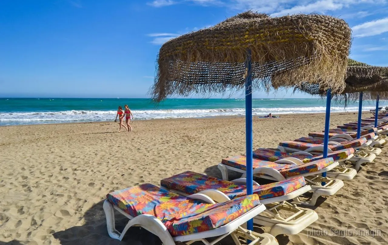 Atico Deluxe - Gran Terraza Con Vistas Panoramicas - Piscina - Parking Gratis Apartment Benalmadena 0*,  Spain